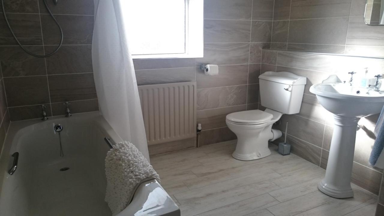 The Cottage At Corvally Portrush Esterno foto